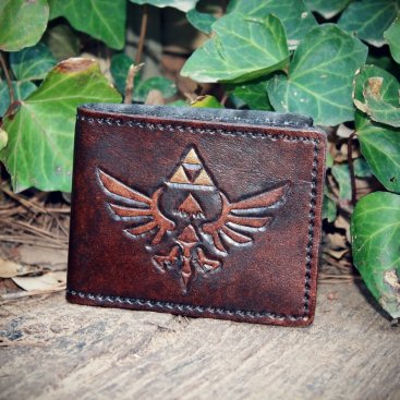 Triforce – Dark Brown w/ resist logo